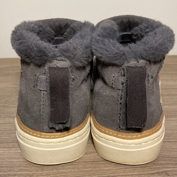 Toms Paxton slip on fur shoes 5,5 grey - Picture 4 of 16